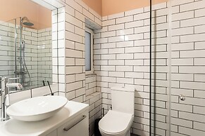 The Gate by Zoia Living