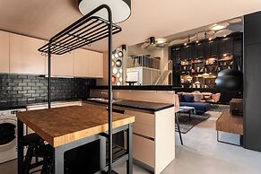 The Gate by Zoia Living