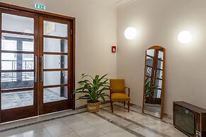 The MET by Zoia Living