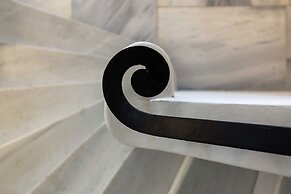 The MET by Zoia Living