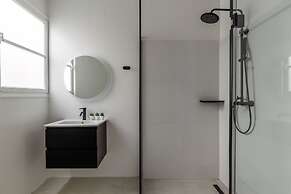 The MET by Zoia Living