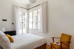 The MET by Zoia Living