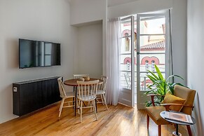 The MET by Zoia Living