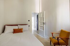 The MET by Zoia Living