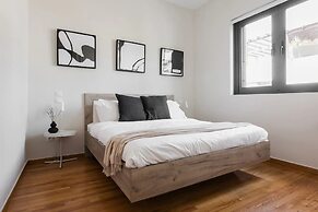 The Hill by Zoia Living