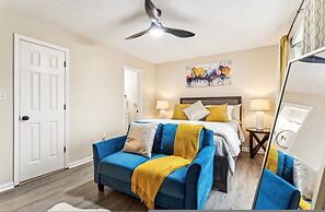 Golden Bloom - 3 2 Condo