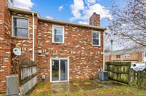 Golden Bloom - 3 2 Condo