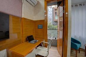 Platinum Service Apartment DLF Phase 3