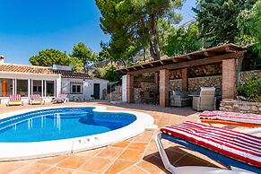 Cruz del Monte in C Mpeta