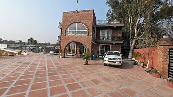 Ayaansh Resort