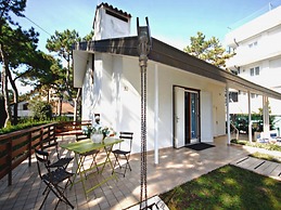 Spacious Villa in Lignano Pineta Near the Beach