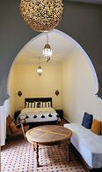 Riad Lily