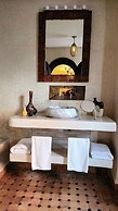 Riad Lily