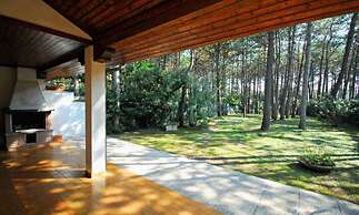 Spacious Villa on Lignano Riviera Seafront