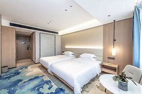 Stay at Guilin Scenic Spot