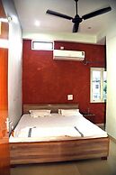 THE PACHOURI HOTEL & RESTAURENT