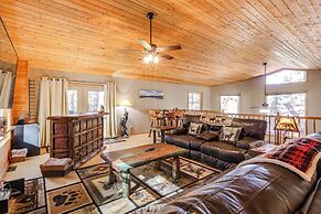 10 Mi to Dtwn Flagstaff: Serene Cabin w/ Decks