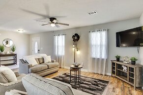 6 Mi to The Masters: Updated Home w/ Yard!