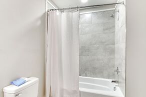 6 Mi to The Masters: Updated Home w/ Yard!