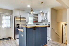 6 Mi to The Masters: Updated Home w/ Yard!