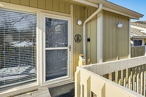 Boat, Swim & Enjoy Lake Views: Osage Beach Retreat