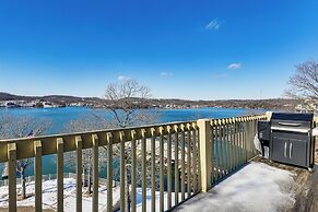Boat, Swim & Enjoy Lake Views: Osage Beach Retreat