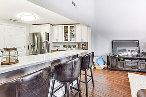 Boat, Swim & Enjoy Lake Views: Osage Beach Retreat