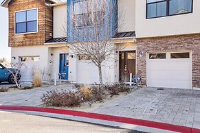 4 Mi to Dtwn: Family-friendly Townhome in Reno