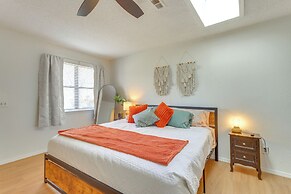 < 1 Mi to Oklahoma City Zoo: Family-friendly Home