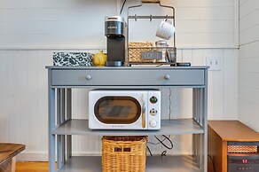 1 Mi to Cranmore Mountain: Charming Conway Apt!