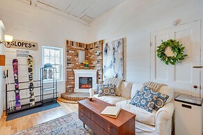 1 Mi to Cranmore Mountain: Charming Conway Apt!