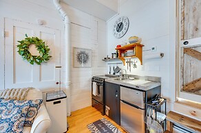 1 Mi to Cranmore Mountain: Charming Conway Apt!