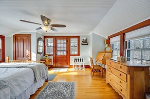 1 Mi to Cranmore Mountain: Charming Conway Apt!
