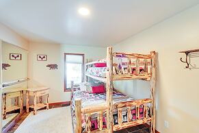 3 Mi to Dtwn: Mtn-view Red Lodge Retreat!