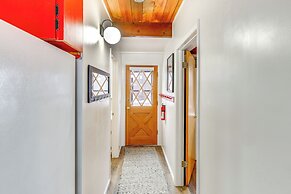 Hot Tub + Fire Pit: Cozy Cabin in Red Lodge!