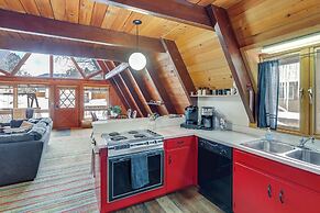 Hot Tub + Fire Pit: Cozy Cabin in Red Lodge!