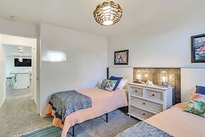 Modern Apt on Detroit Lake w/ Dock Access!