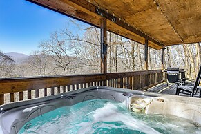 Near Hiking & Rafting: Bryson City Gem w/ Hot Tub!