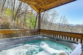 Near Hiking & Rafting: Bryson City Gem w/ Hot Tub!