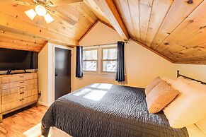 2 Mi to Skiing: Blue Ridge Mtn Cabin w/ Hot Tub!