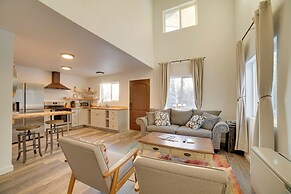 Walk to Kenai River: Forested Fisherman's Cabin!