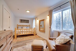 Walk to Kenai River: Forested Fisherman's Cabin!