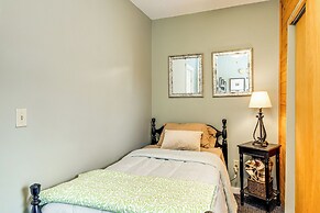 5 Mi to Dtwn Syracuse: Updated Apartment!