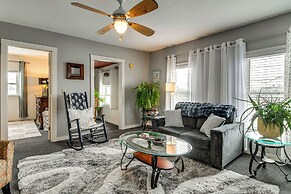 5 Mi to Dtwn Syracuse: Updated Apartment!