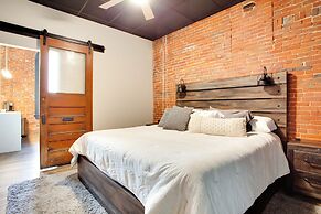 Downtown Quincy Condo w/ Washington Park Views!