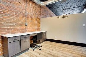 Downtown Quincy Condo w/ Washington Park Views!