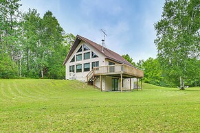 Remote & Peaceful Getaway w/ Games in Eckerman