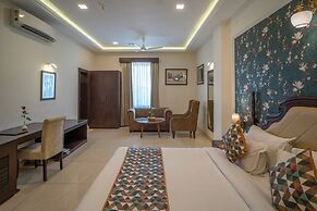 THE COURTYARD - Beyond Bar & Club