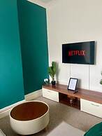 Cozy Leicester Apartment With 2 Bedrooms