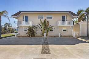 21591 Waterfront Duplex With Pool And Spa 2 Bedroom Home